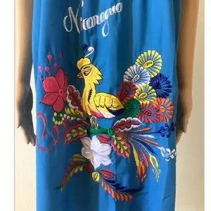 Robe Brodée Artisanale Du Nicaragua - Coton - Taille 8 (équivalent 10 US) - Neuve Sans étiquette